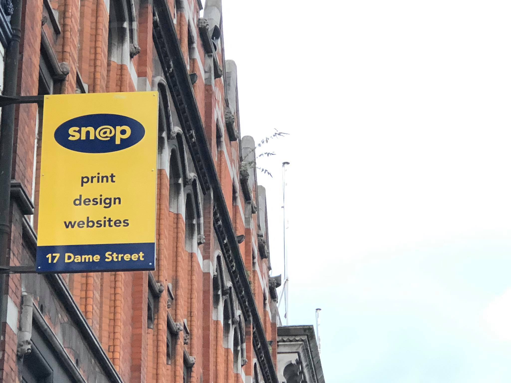 Snap Dame Street Outdoor signage